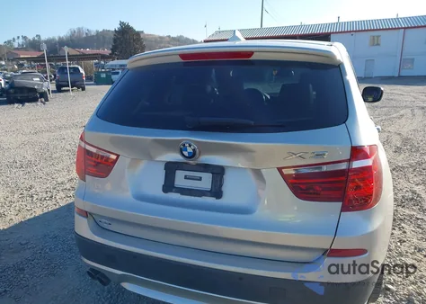 2014 BMW X3 xDrive28I z USA, uszkodzony, nr VIN 5UXWX9C51E0D39408